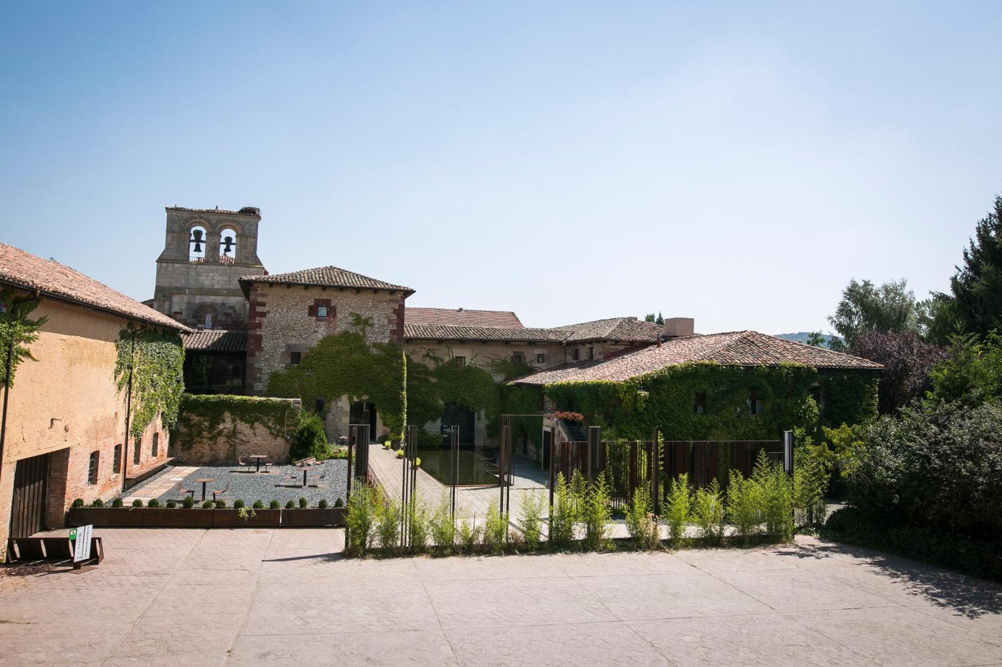 Hotel Boutique El Convento De Mave Santa María de Mave Exterior photo